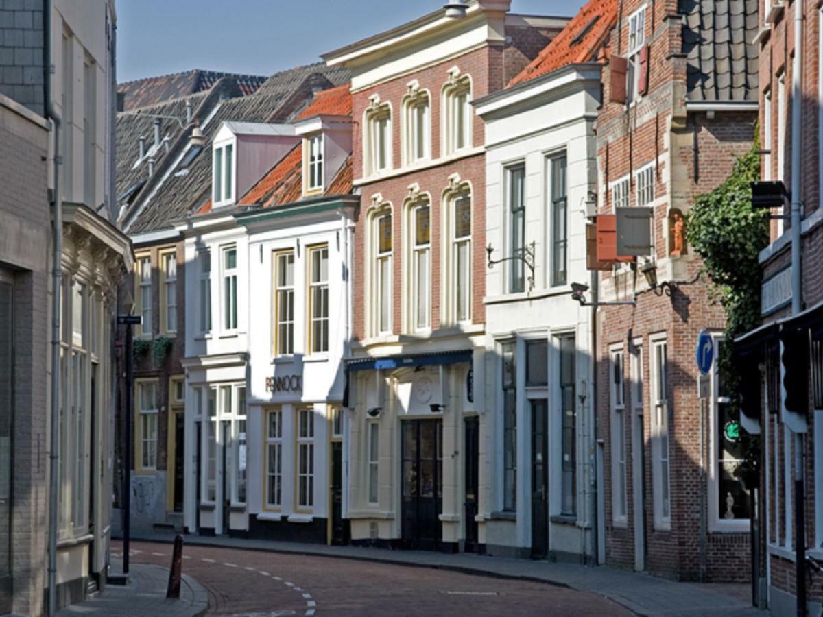 The Guest Apartments - Lange Putstraat 's-Hertogenbosch  Eksteriør billede